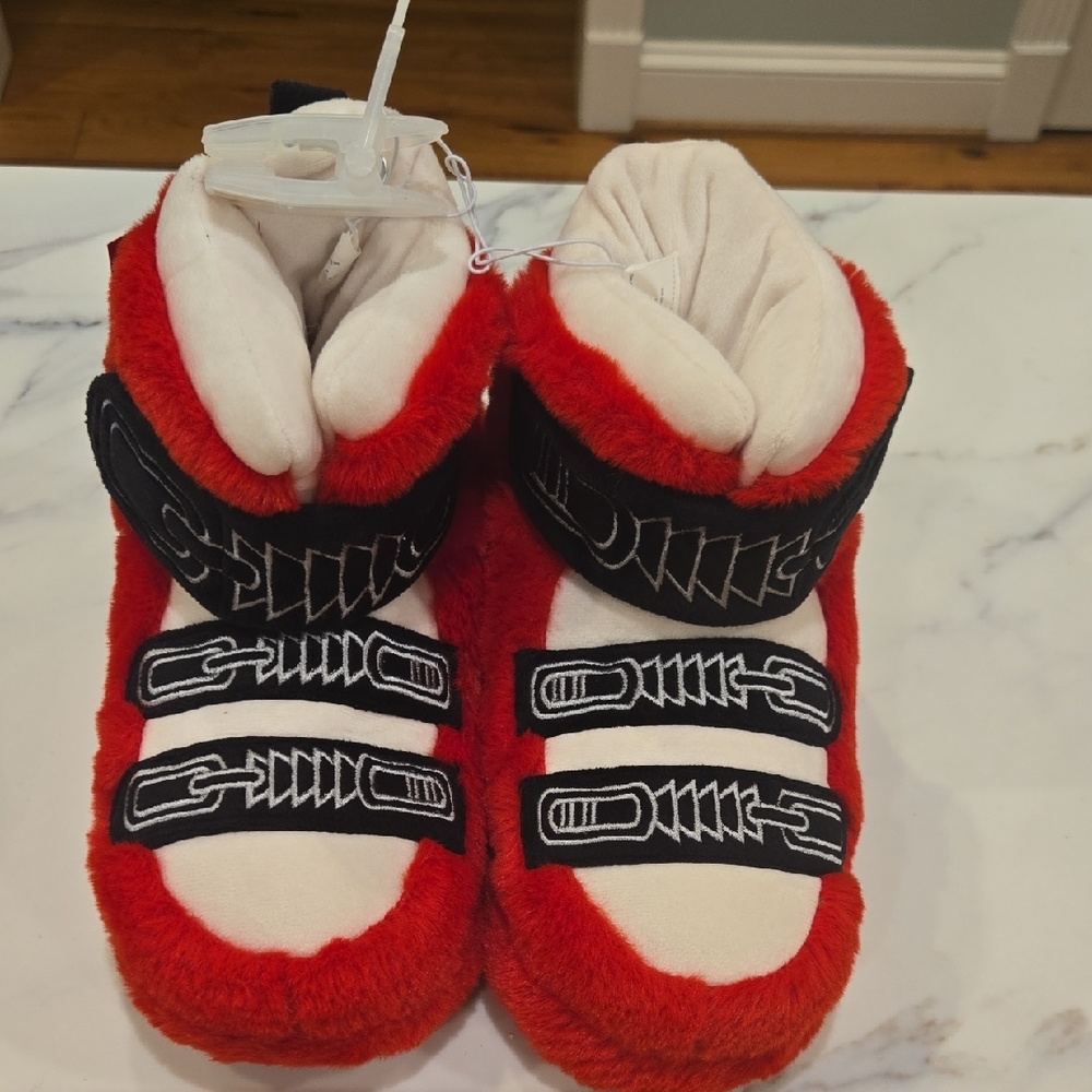 Wondershop Red Plush Kids Slippers with Black Accents